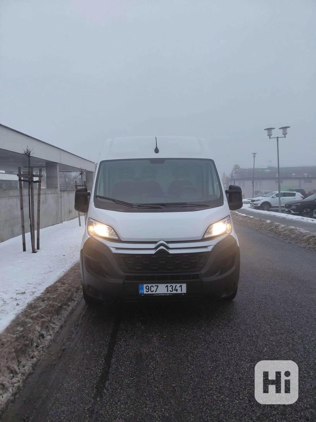 Pronájem dodávky Citroen Jumper L2H2 - foto 1