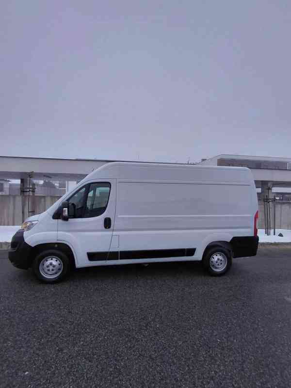 Pronájem dodávky Citroen Jumper L2H2 - foto 2
