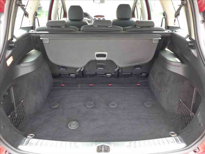 Peugeot 308 1,6 HDI DIGI KLIMA - foto 8