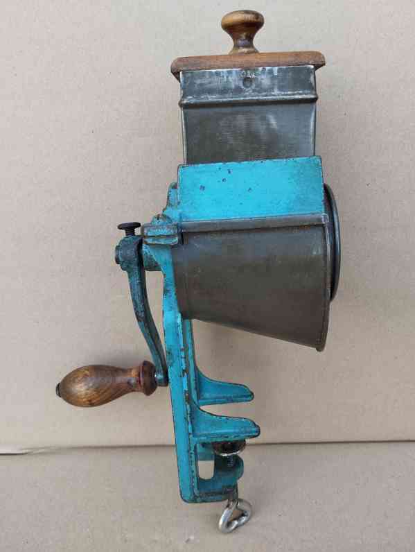 Starý mlýnek na strouhanku KOSMOS - zachovalý - foto 5