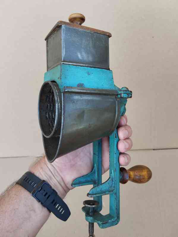 Starý mlýnek na strouhanku KOSMOS - zachovalý - foto 15