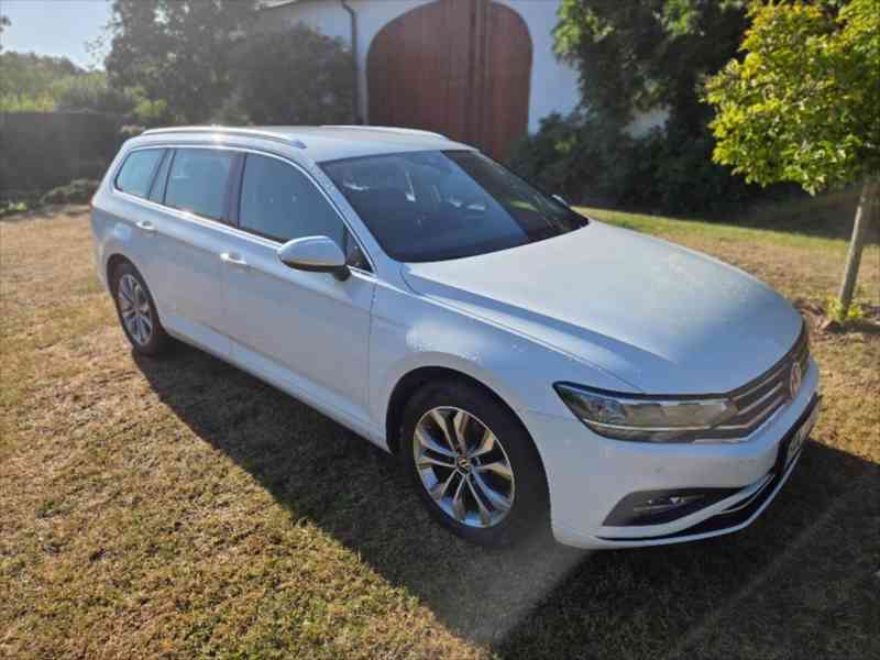 Volkswagen Passat 1,5   2020 - 110kW - foto 2