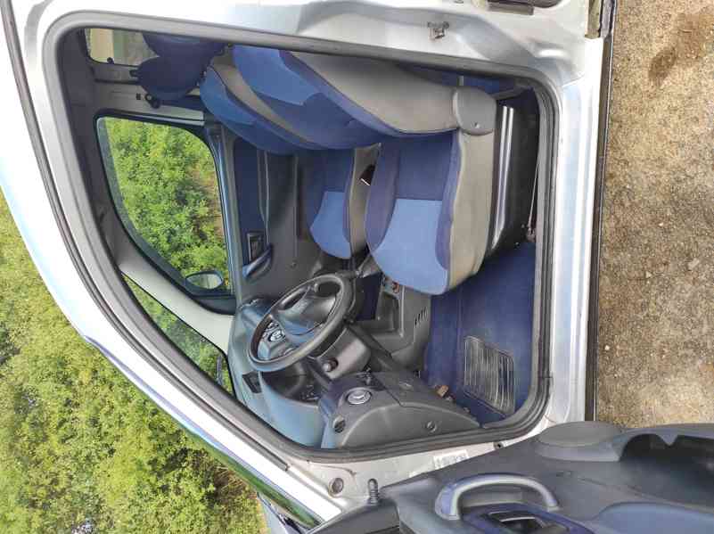 Citroen Berlingo 1.9D , 51kW, 230 000 km, 11/2005, + díly ,. - foto 18