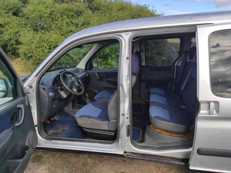 Citroen Berlingo 1.9D , 51kW, 230 000 km, 11/2005, + díly ,. - foto 19