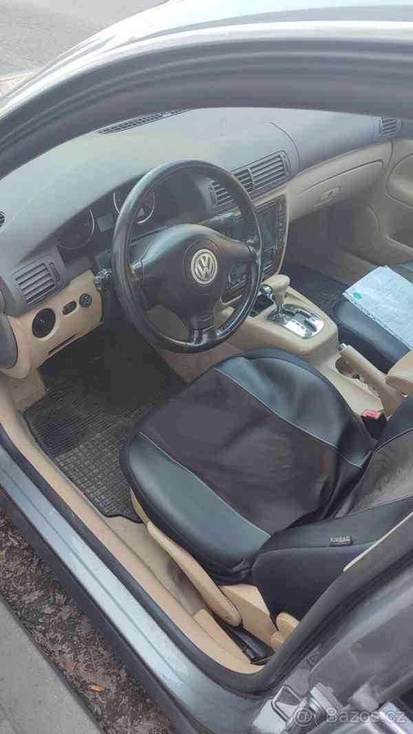 Volkswagen Passat 2,8   B5,5/B5.5 AMX V6 benzín - foto 14