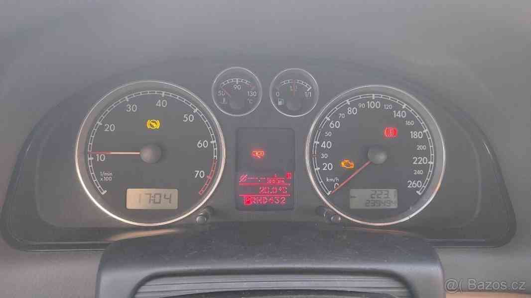 Volkswagen Passat 2,8   B5,5/B5.5 AMX V6 benzín - foto 13