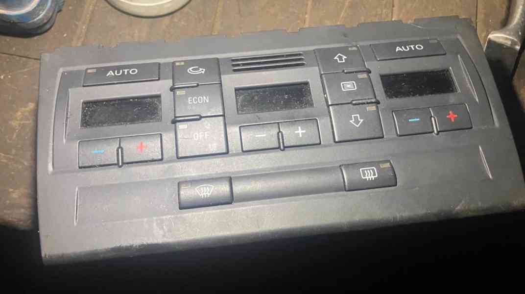 AUDI A4,B6,B7 RNS-E RADIO navi CZ MENU-8E0035192Q - foto 3