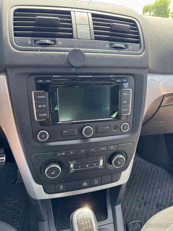 Škoda Yeti 2,0 Tdi 4x4 81 kW, TOP výbava - foto 9