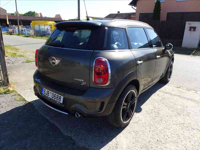 Mini Countryman 2,0 SD 4X4, VÝHŘEV, NAVI - foto 3