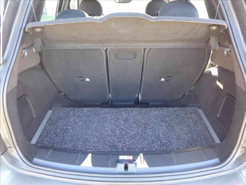 Mini Countryman 2,0 SD 4X4, VÝHŘEV, NAVI - foto 7