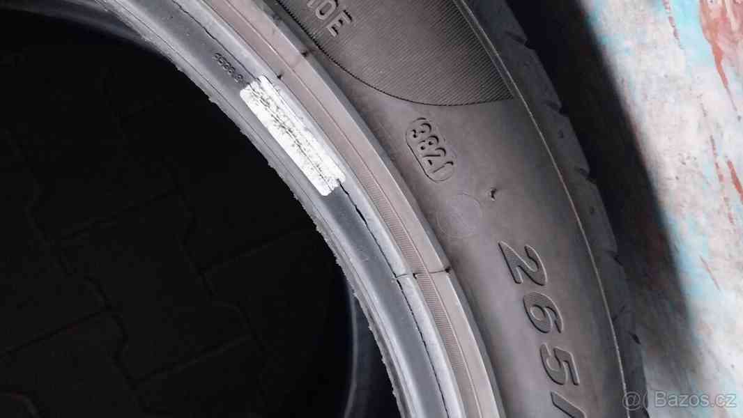 Prodám 2 x letní pneu Pirelli 265/40/21 - foto 7