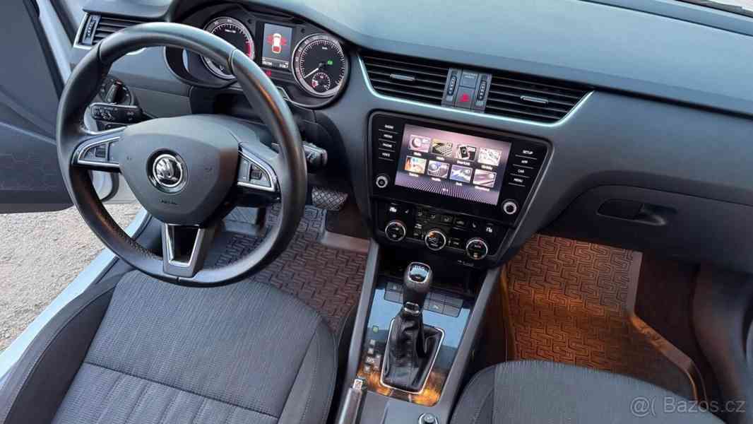 Škoda Octavia 1,5 TSI 110 kW DSG Style - foto 7