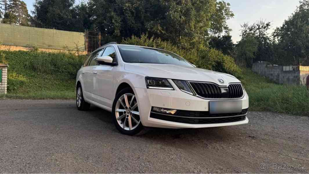Škoda Octavia 1,5 TSI 110 kW DSG Style - foto 13
