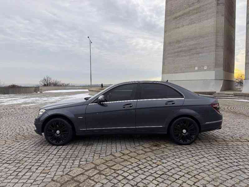 Mercedes-Benz Třídy C 2,2   w204 cdi automat. - foto 13