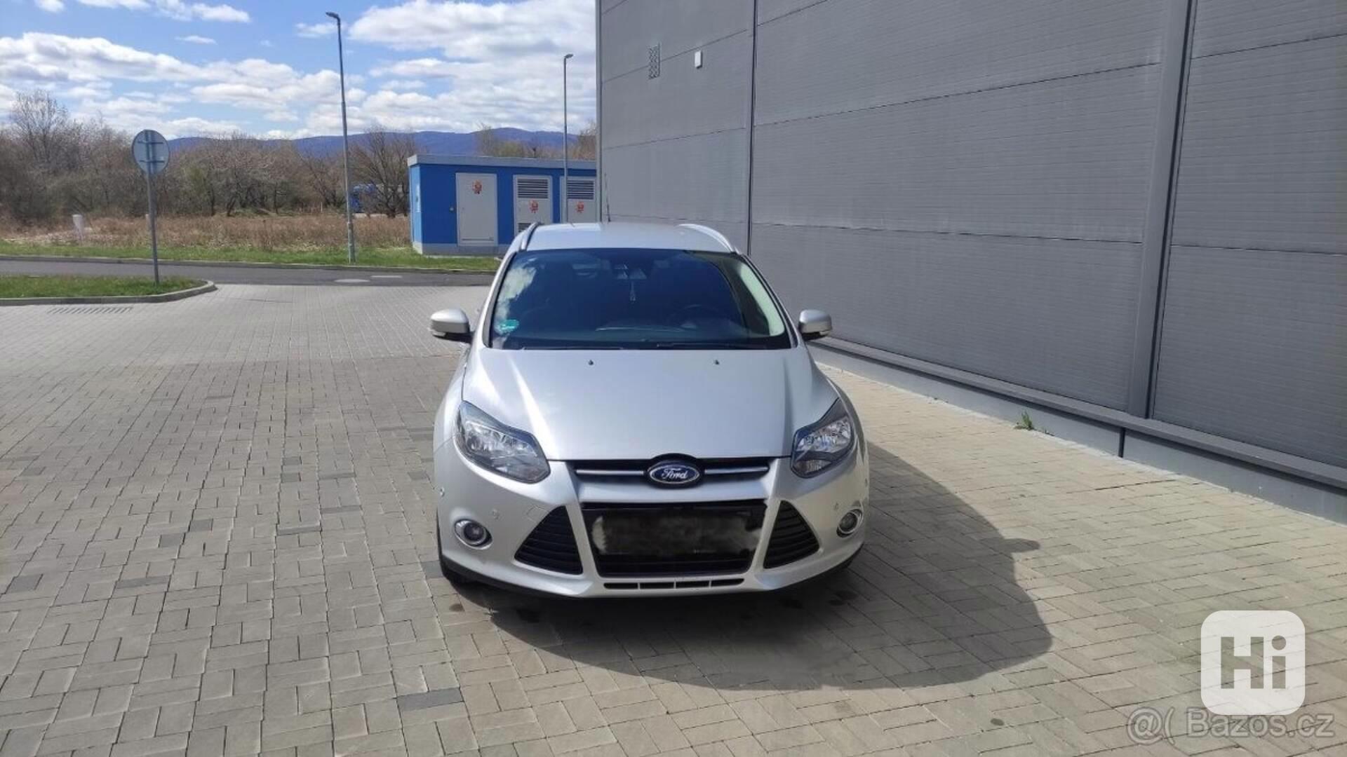 Ford Focus 2,0 - foto 1