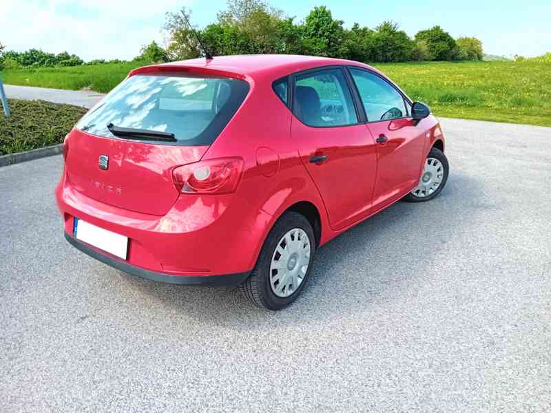 Seat Ibiza 1.4 16V Reference - foto 2