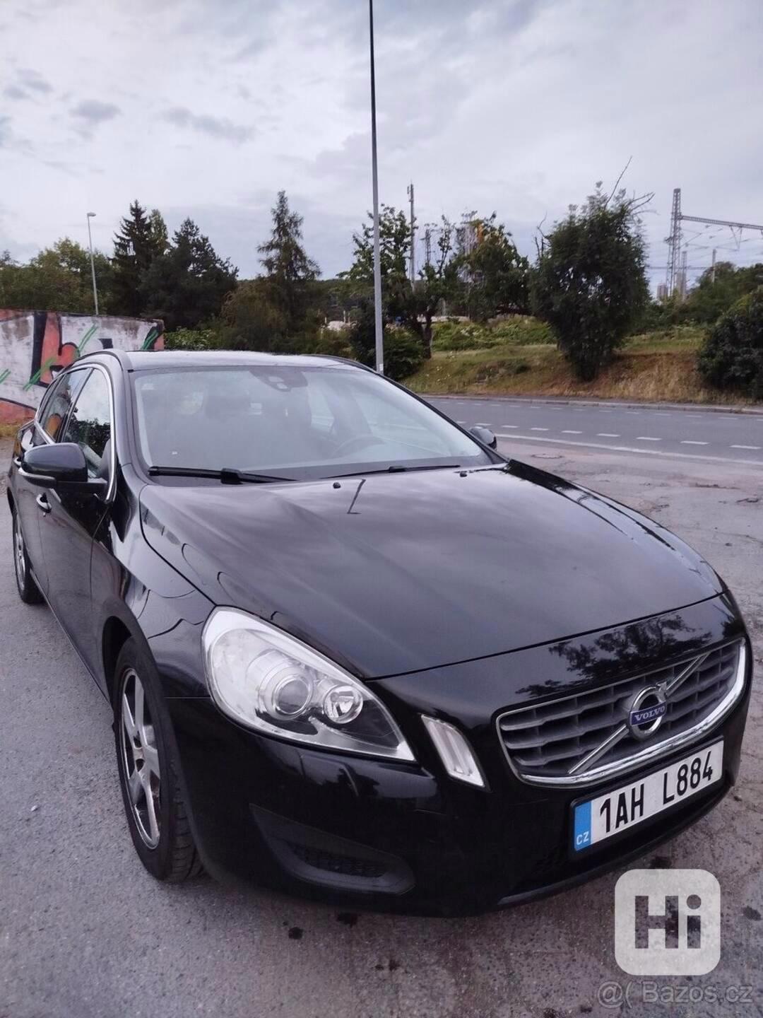 Volvo V60 2,0   2012r. Diesel - foto 1