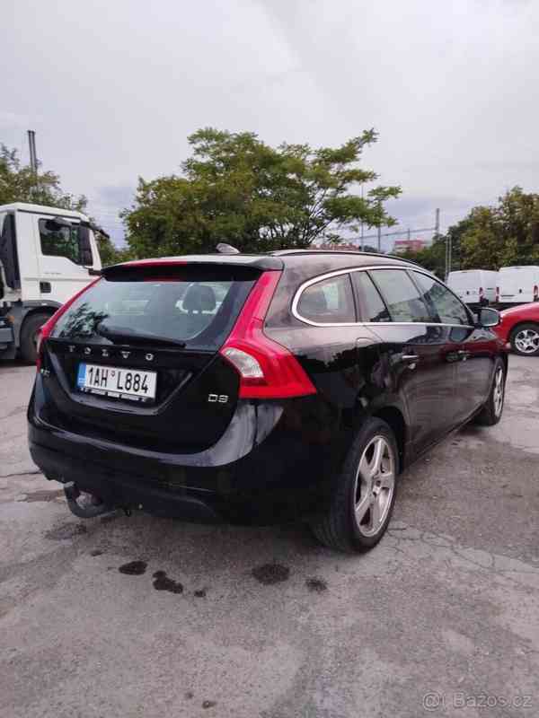 Volvo V60 2,0 2012r. Diesel - foto 12