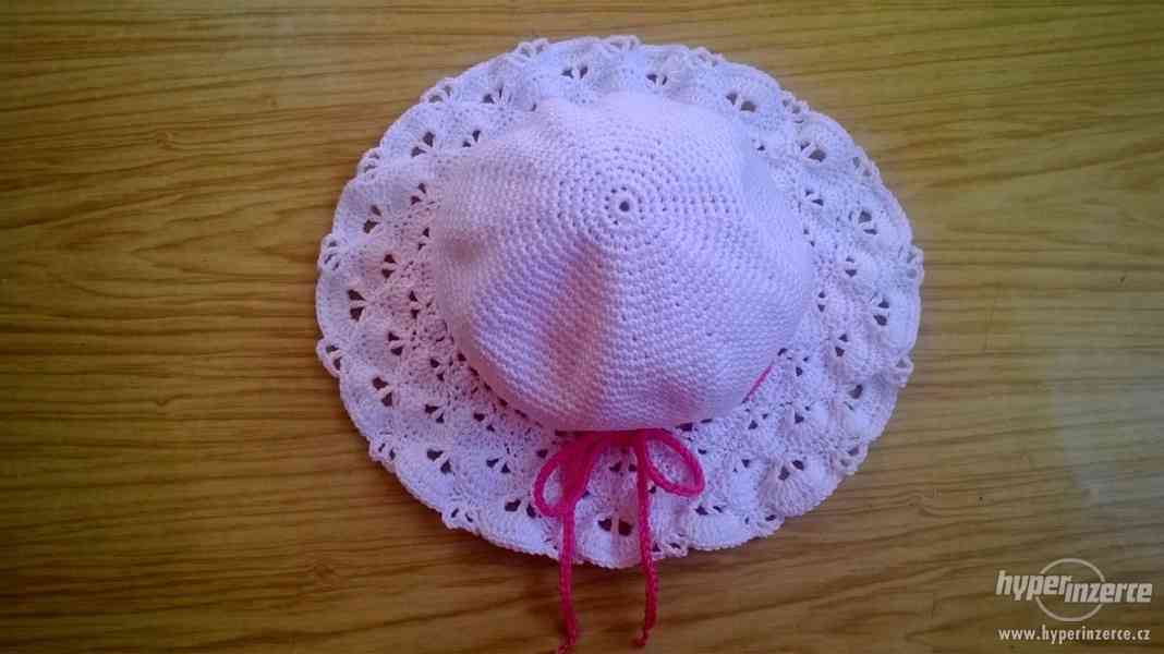 Háčkovaný klobouček s mašličkou bavlna - foto 2