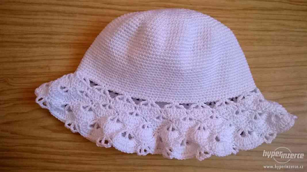 Háčkovaný klobouček s mašličkou bavlna - foto 5