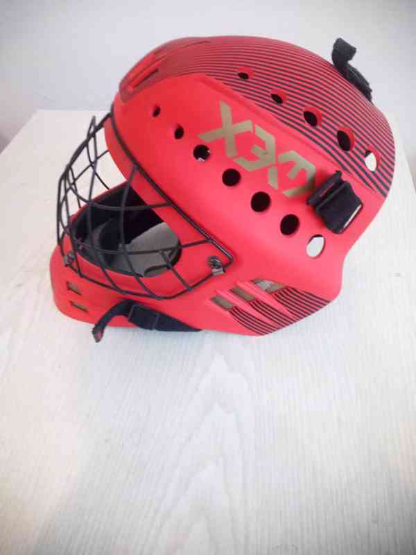 Florbalová brankářská helma X3M ELITE RAY RED  - foto 4