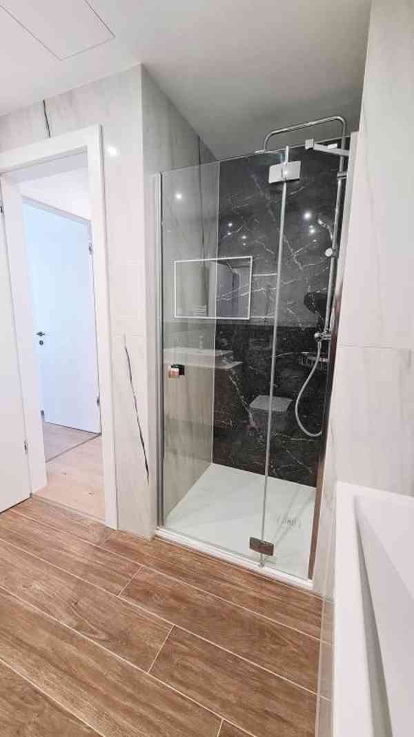 NADSTANDARDNÍ PRONÁJEM 3+KK S TERASOU A LODŽIEMI, PRAHA 4 - foto 2