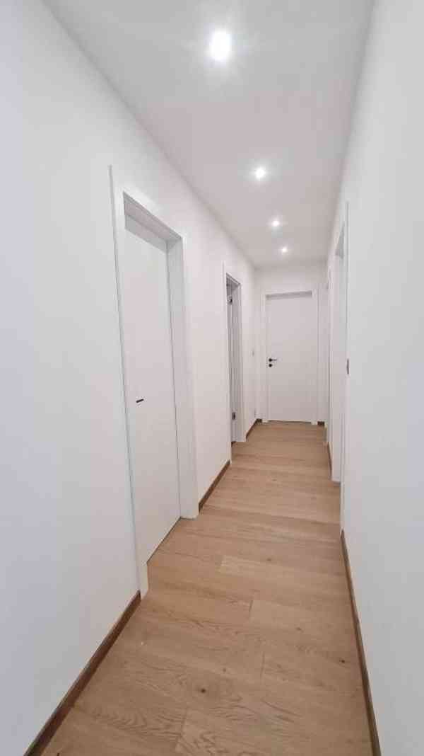 NADSTANDARDNÍ PRONÁJEM 3+KK S TERASOU A LODŽIEMI, PRAHA 4 - foto 5