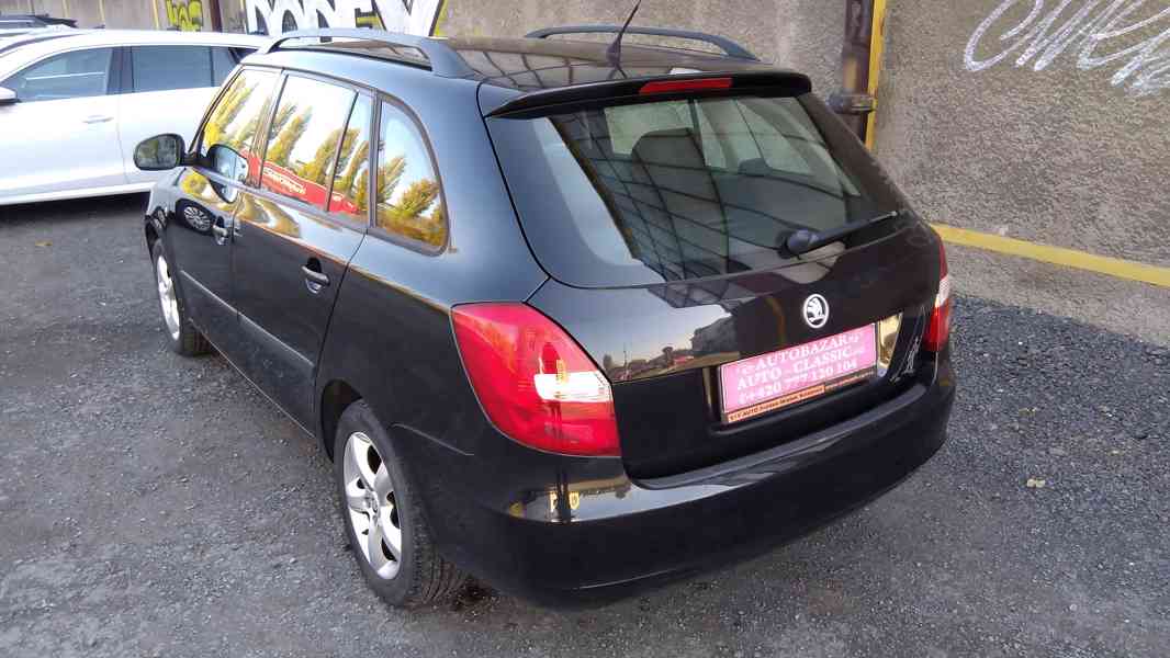 ŠKODA Fabia Combi 1,6i 16V SPORT - foto 9