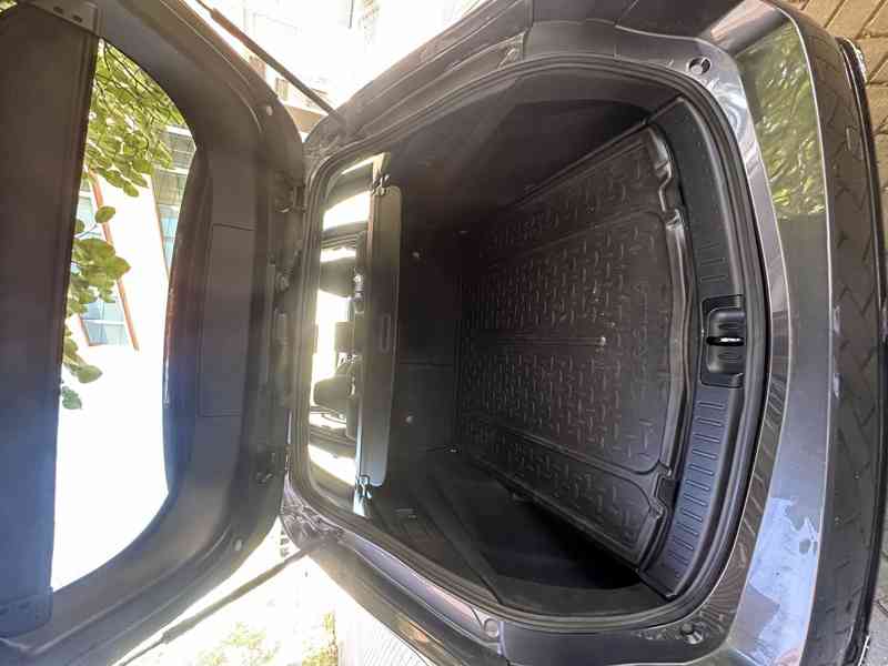 Toyota Corolla - foto 18