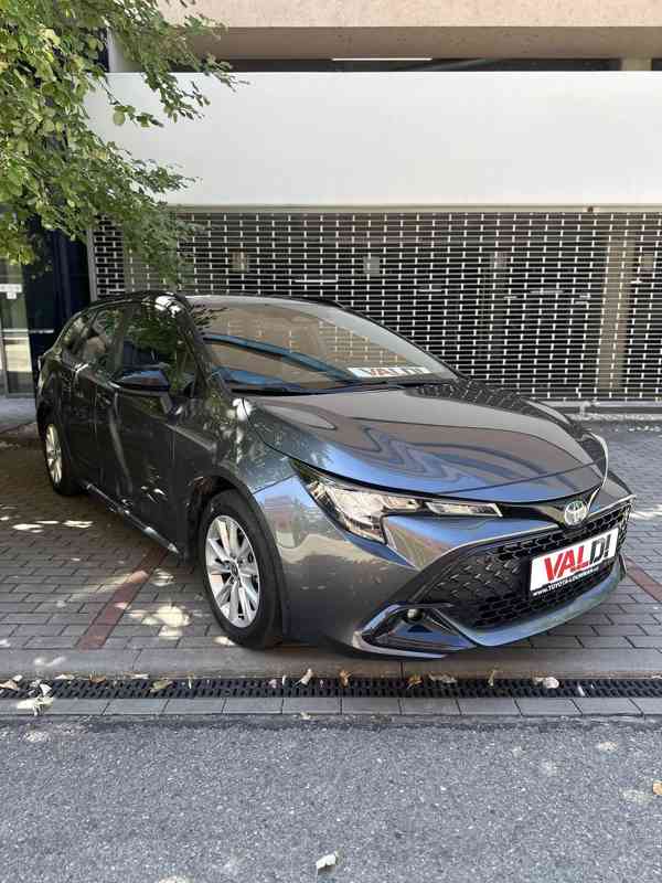Toyota Corolla - foto 1