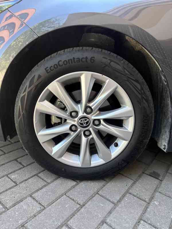 Toyota Corolla - foto 9