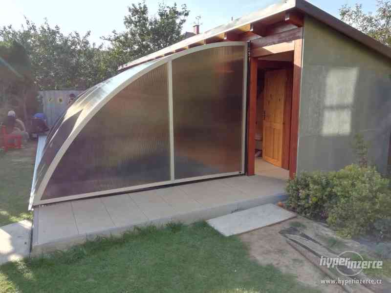 Nepoužité zastřešení bazénu - foto 4