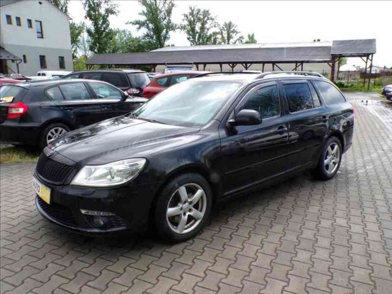 Škoda Octavia 2,0 TDI RS 125 KW - foto 2