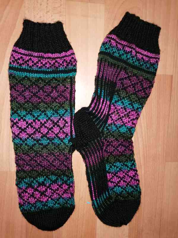 pletené ponožky - foto 1