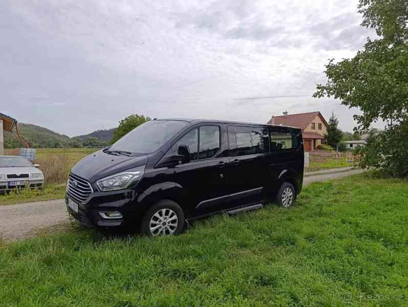 Ford Tourneo Custom 2,0   TDCi - foto 4
