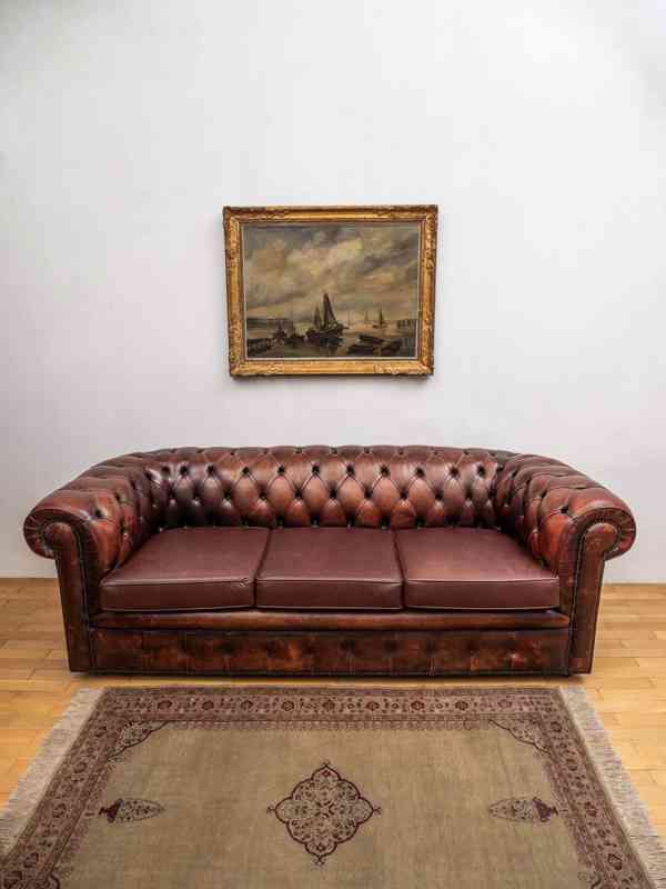 Klasická Chesterfield sofa top kůže - foto 2