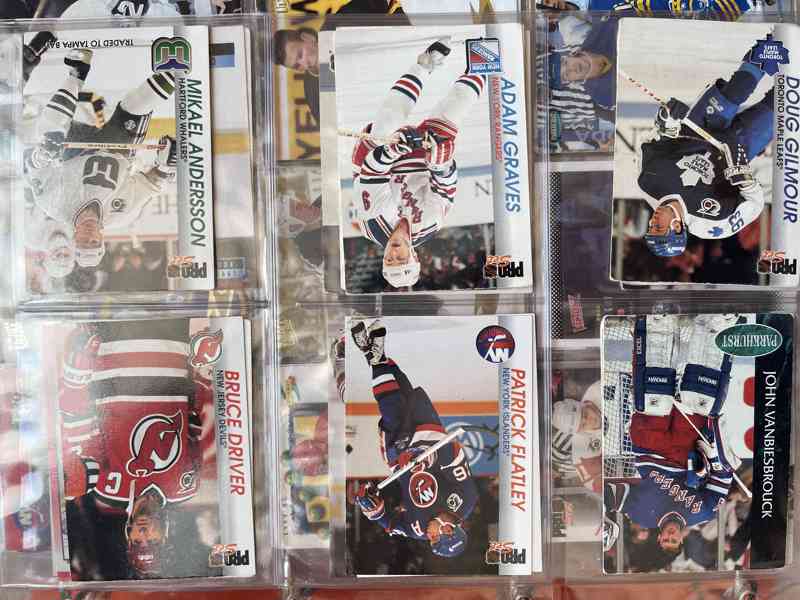 700 hokejových kartiček 1990-1998 - foto 20