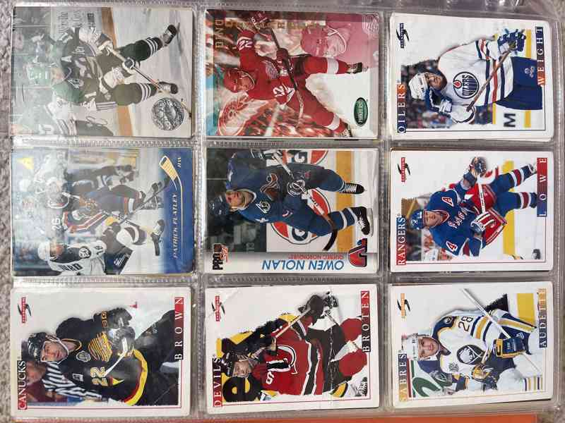 700 hokejových kartiček 1990-1998 - foto 17