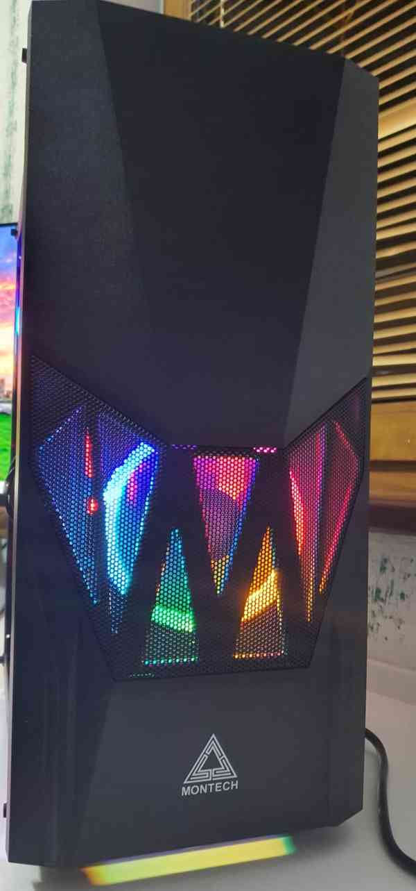 Herní PC – Ryzen 5 9600X / RX 6700 XT - foto 5