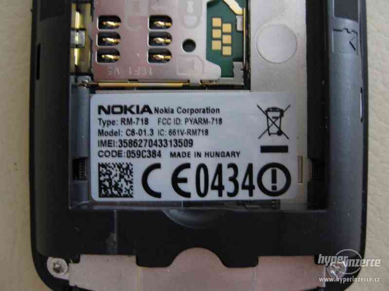 Nokia C6-01 - dotykový telefon z r.2011 v TOP stavu - foto 12