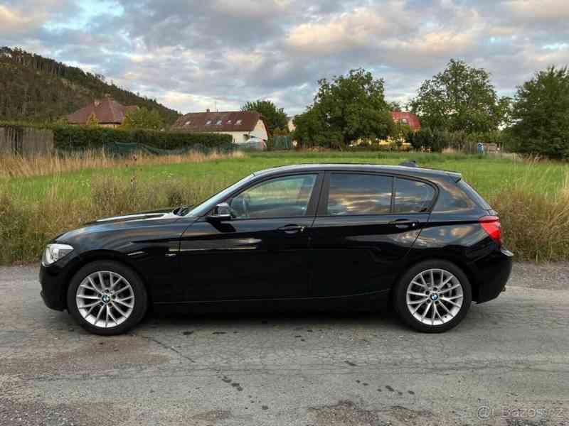 BMW Řada 1 2,0   F20 r.v. 2014, manuál, Sport L - foto 2