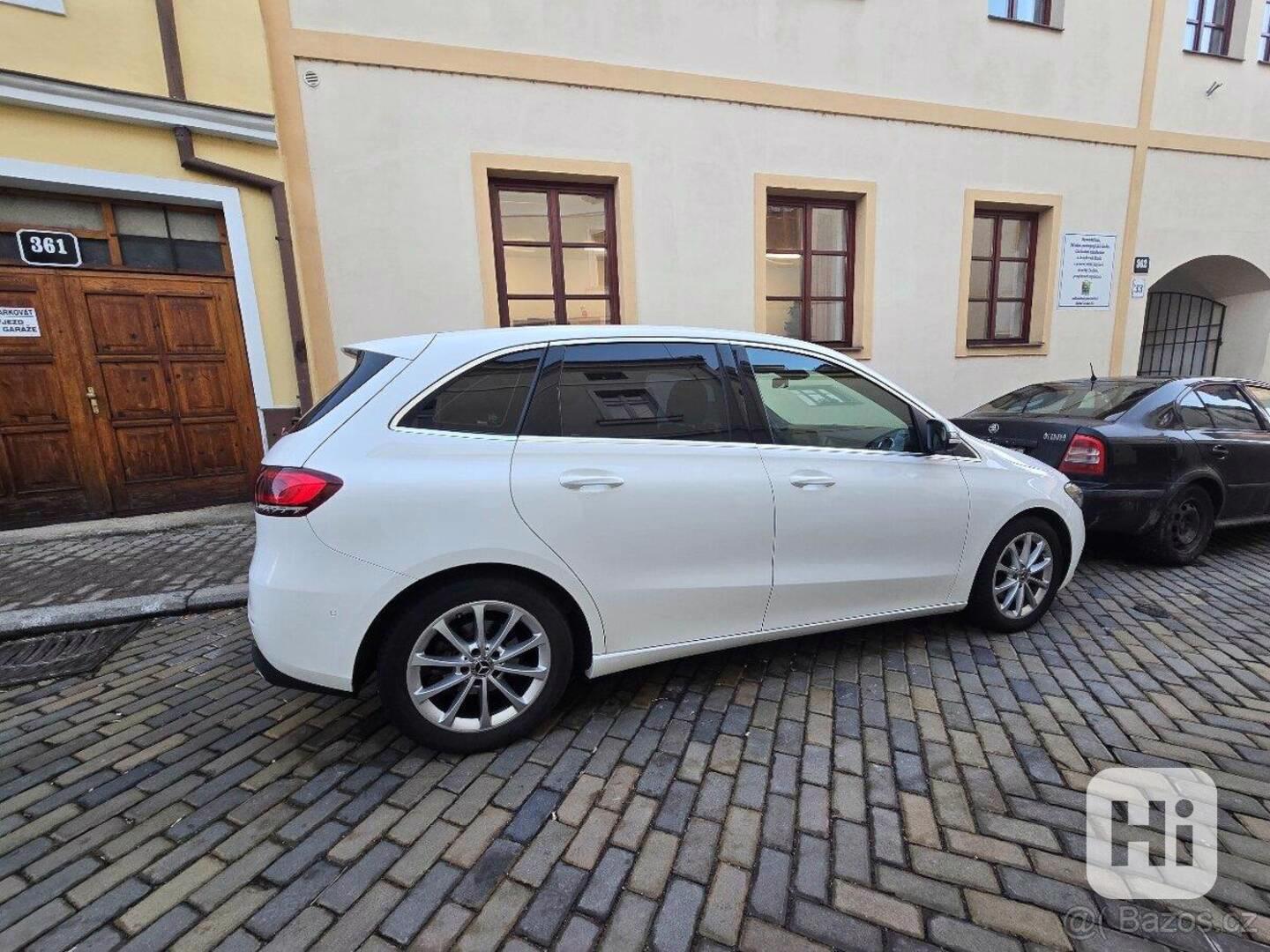 Mercedes-Benz Třídy B B180d - foto 1