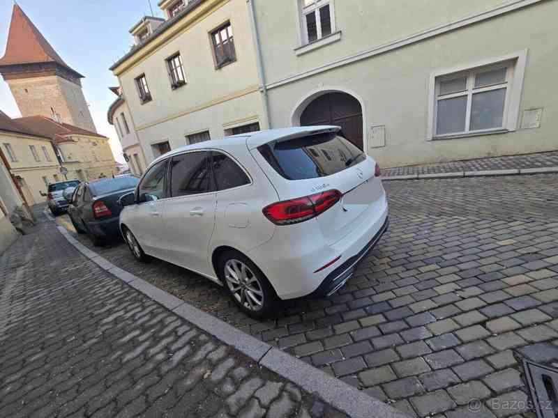 Mercedes-Benz Třídy B B180d - foto 2