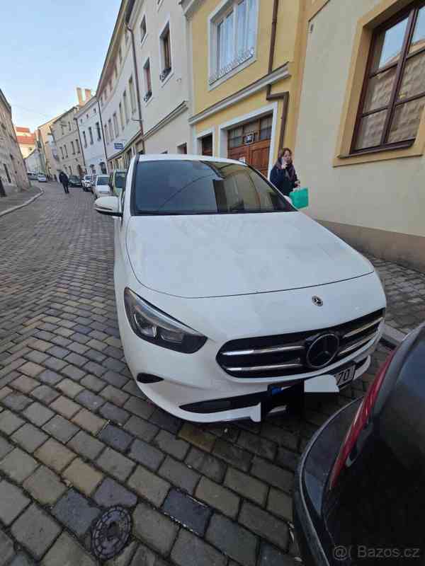 Mercedes-Benz Třídy B B180d - foto 7