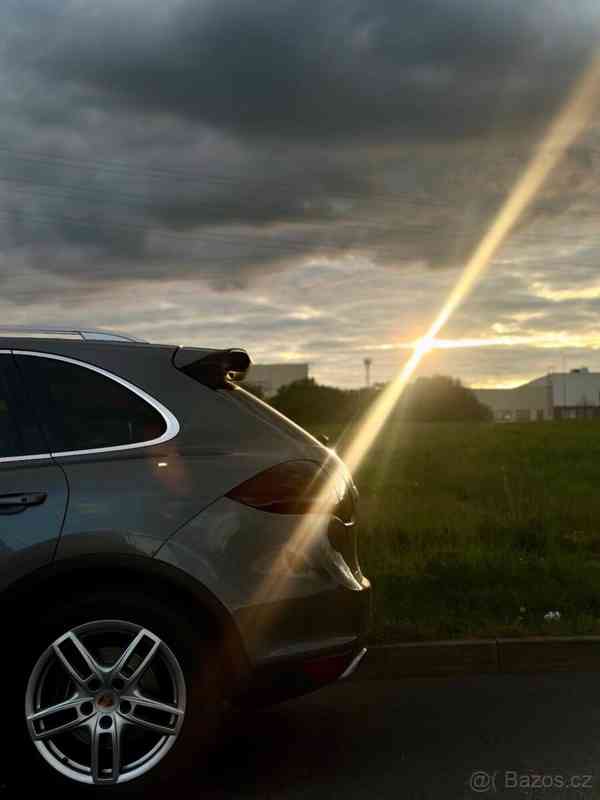Porsche Cayenne 3,0   TDI Facelift – 180 kW, 2013 – - foto 3