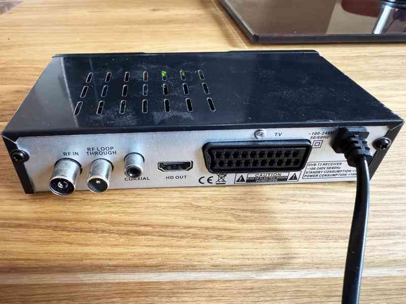 LCD televizor Samsung LE40C650 / 40“ / 1920x1080 / 100Hz - foto 7