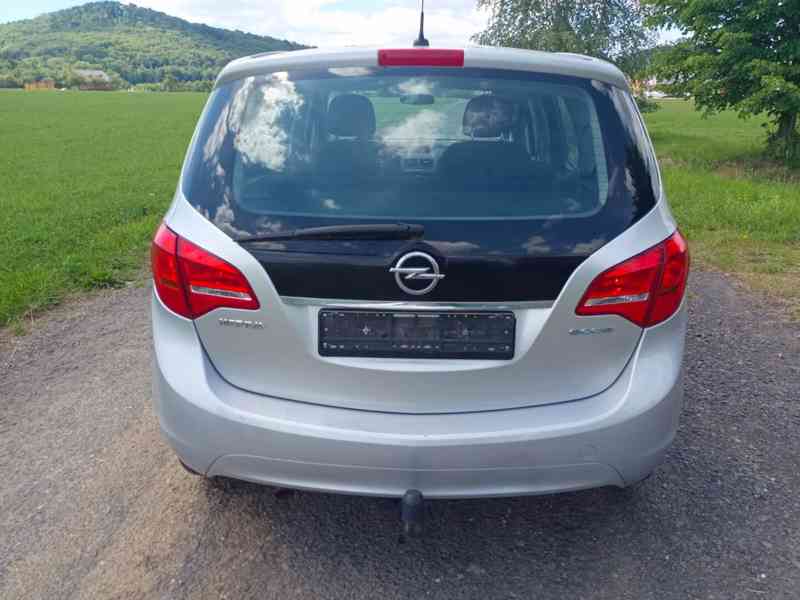 Opel Meriva 1.4 88Kw RV.2011 TAŽNÉ - NOVÁ STK - foto 14