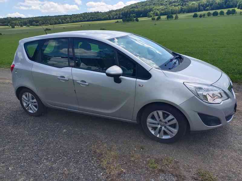 Opel Meriva 1.4 88Kw RV.2011 TAŽNÉ - NOVÁ STK - foto 16