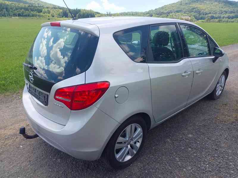 Opel Meriva 1.4 88Kw RV.2011 TAŽNÉ - NOVÁ STK - foto 15