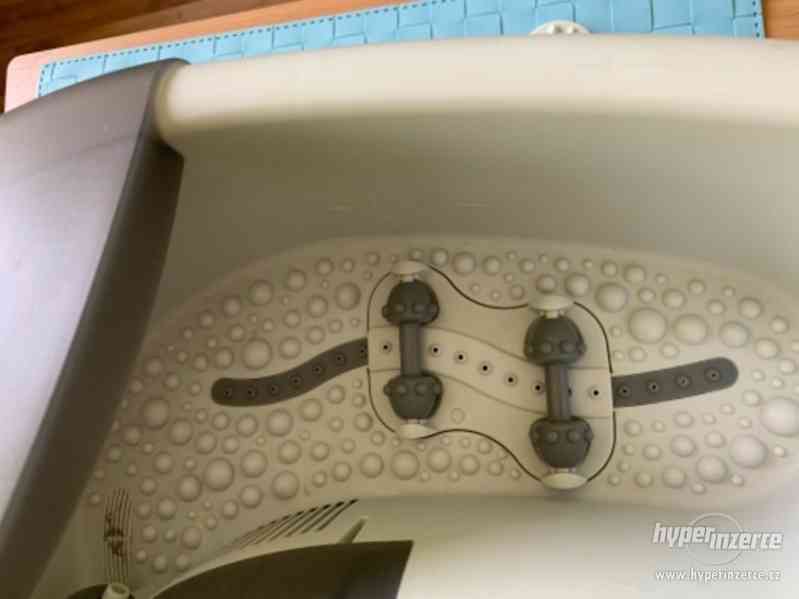 Vodní masážní přístroj na nohy a ruce - foto 5